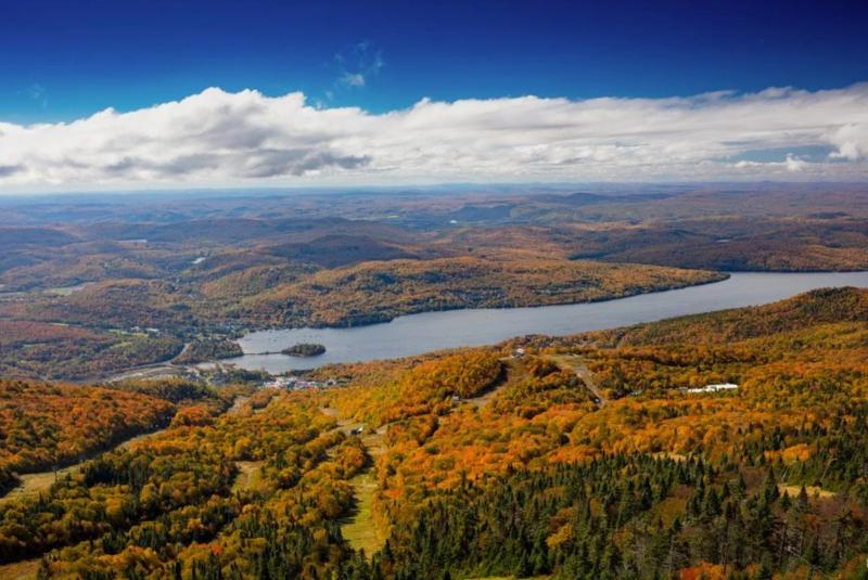 Mont Tremblant -  L'automne ces des paysages à couper le souffle.