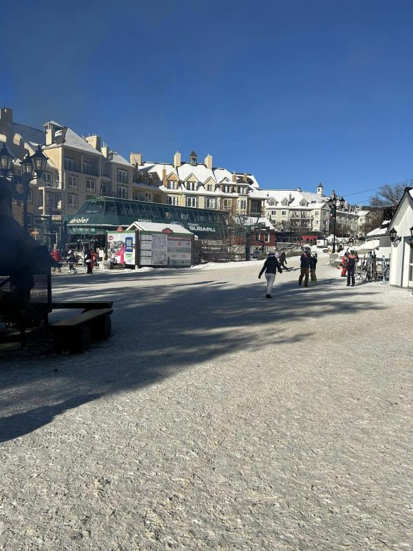 Mont Tremblant - Les skis fredonne sur les pentes